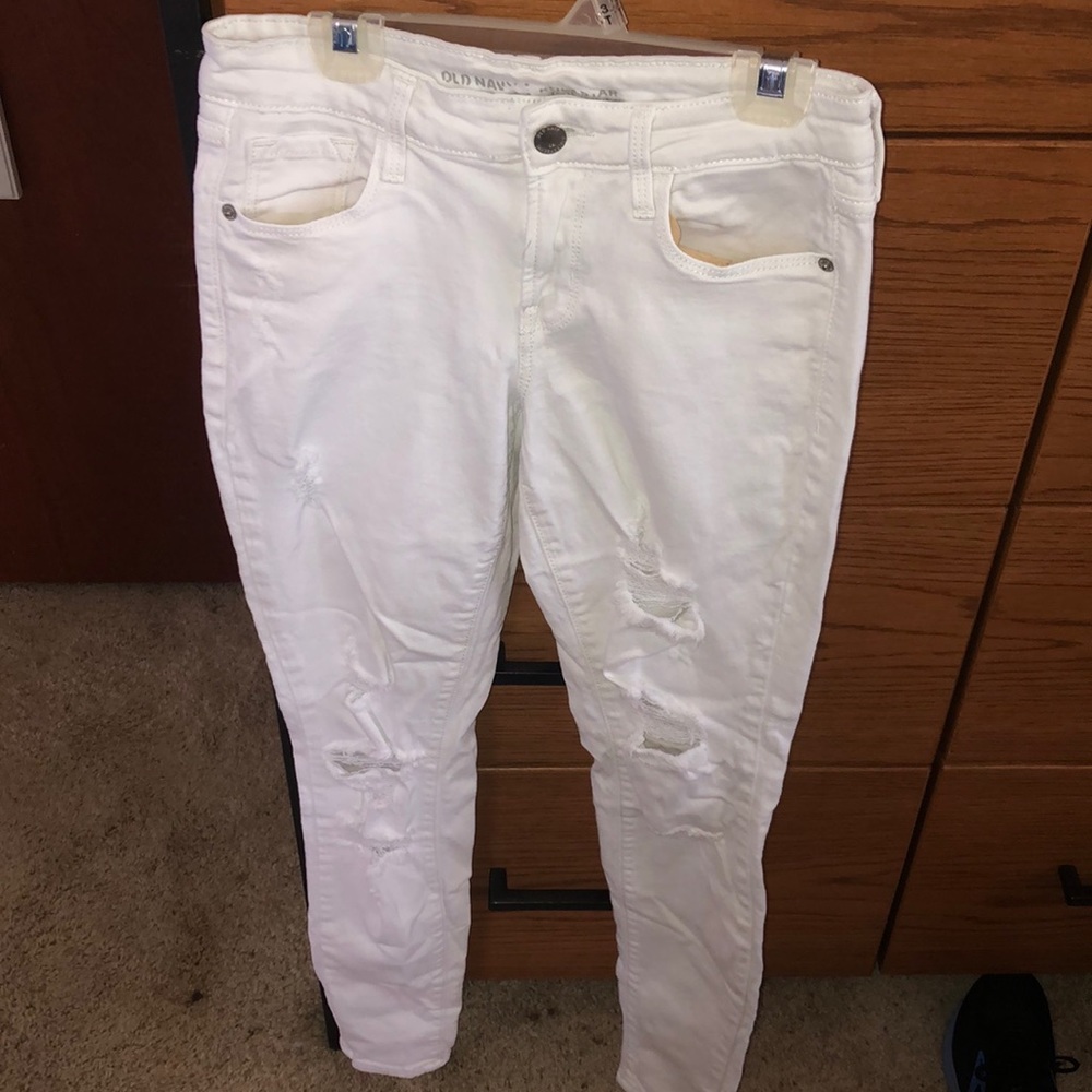 White jeans w/ rips